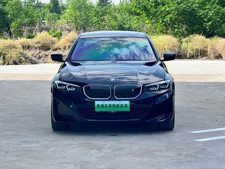 BMW i3, 2023 — фото 2 из 9