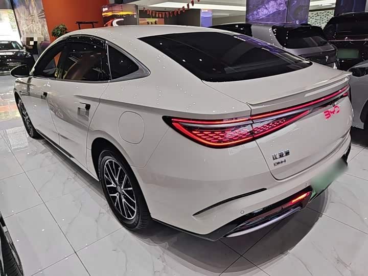 BYD Seal 07 DM-i Hybrid, 2025 — фото 5 из 9