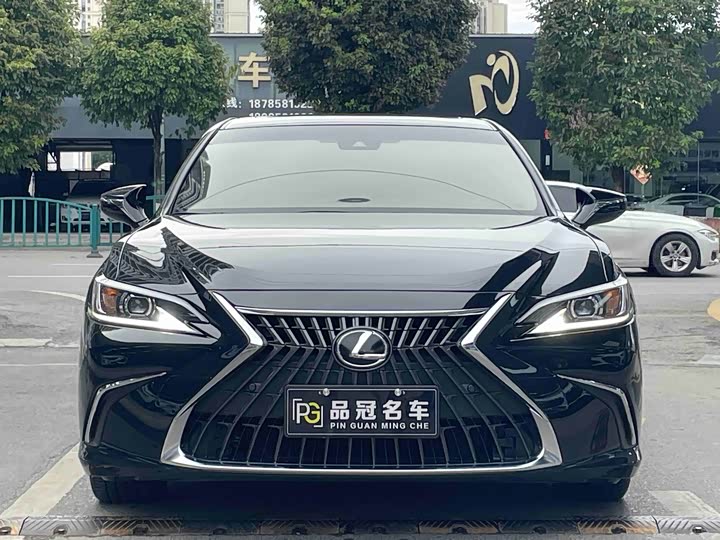 Lexus ES, 2024 — фото 2 из 9