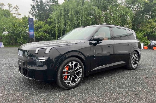 Lynk & Co 900, 2026