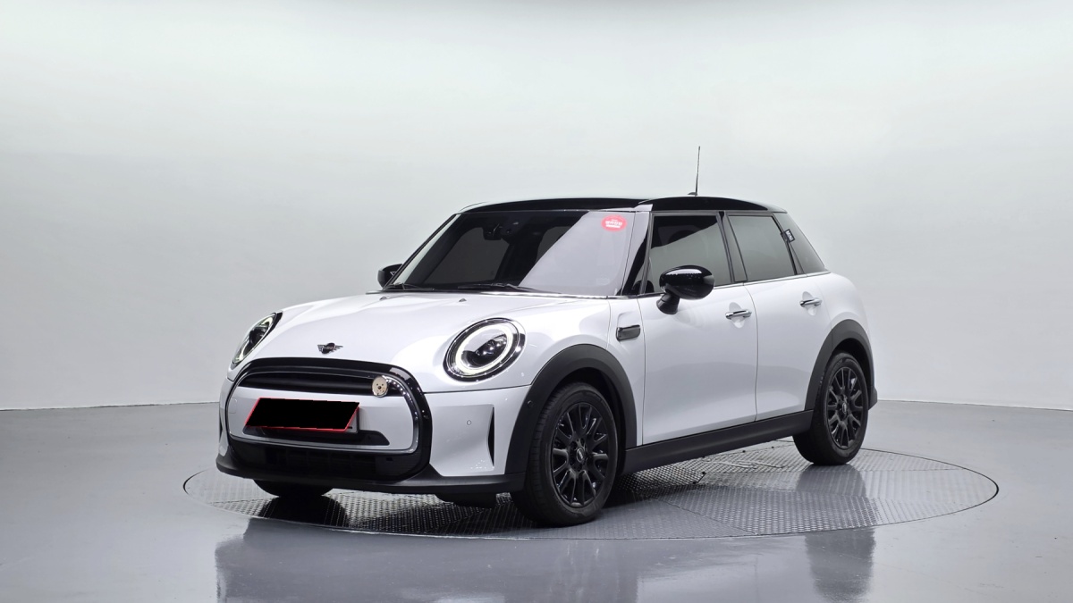 Mini Cooper, 2023 — купить в Москве под ключ