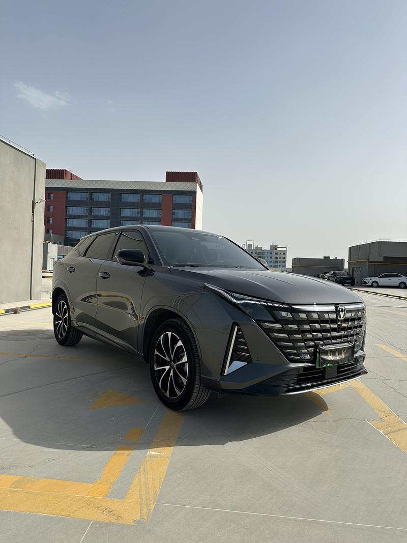 Changan UNI-Z Hybrid, 2024 — фото 3 из 9
