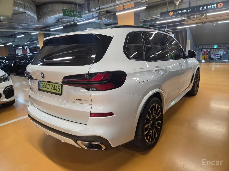 BMW X5, 2025 — фото 4 из 10