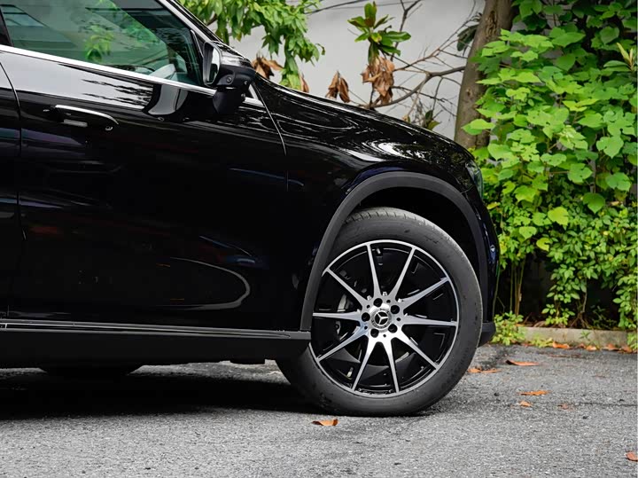 Mercedes-Benz GLC-Class Hybrid, 2026 — фото 8 из 9