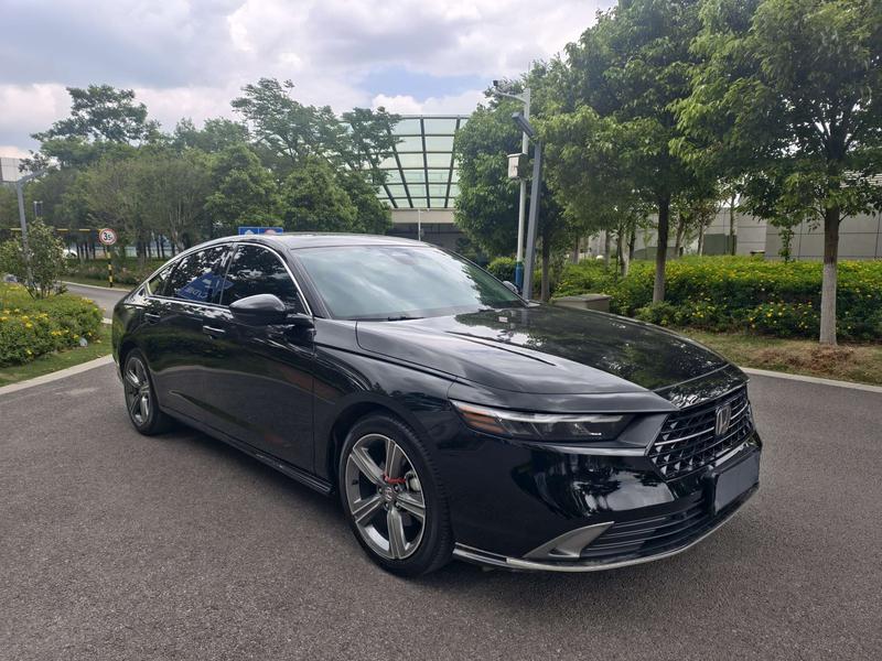 Honda Accord, 2024 — фото 3 из 12