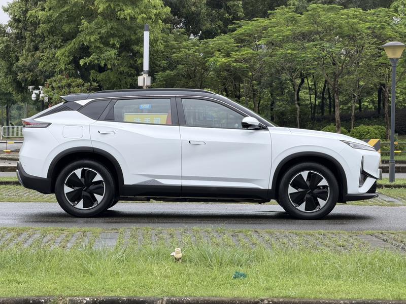 Dongfeng Aeolus L7, 2024 — фото 8 из 12