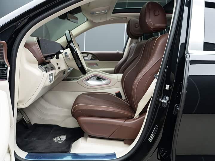Mercedes-Benz Maybach GLS, 2024 — фото 7 из 9