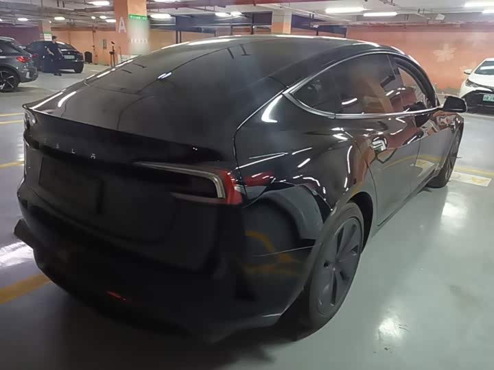 Tesla Model 3, 2025 — фото 7 из 9