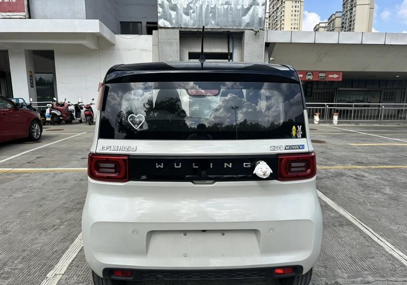 Wuling Mini EV, 2021 — фото 6 из 12