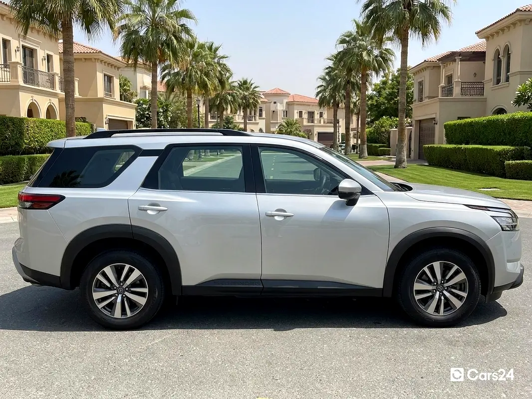 Nissan Pathfinder, 2022 — фото 5 из 10