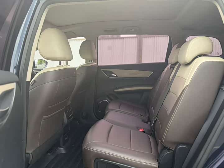 BYD Song Max Hybrid, 2022 — фото 9 из 9