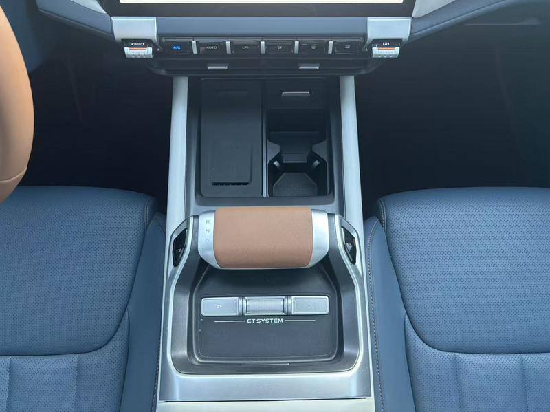 Changan Deepal G318, 2025 — фото 12 из 12