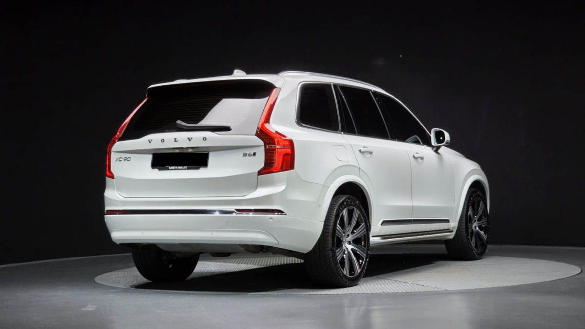 Volvo XC90, 2023 — фото 2 из 12
