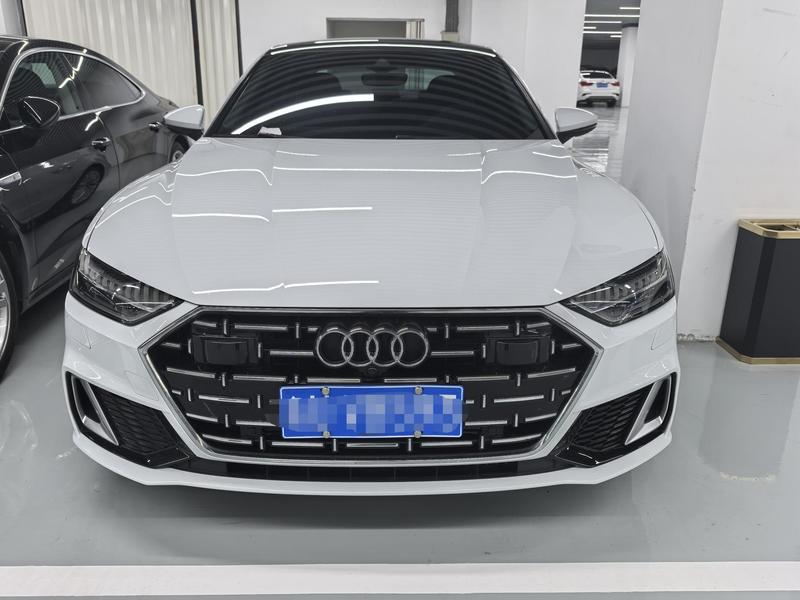 Audi A7L, 2024 — фото 2 из 12