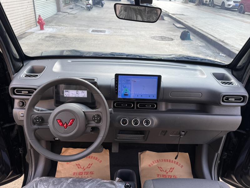 Wuling Sunshine EV, 2025 — фото 8 из 12