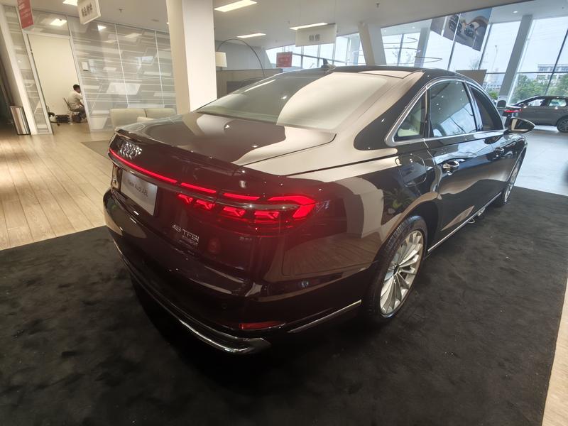 Audi A8, 2025 — фото 2 из 10