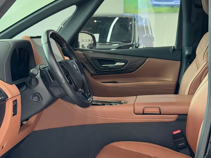 Toyota Vellfire, 2024 — фото 4 из 9
