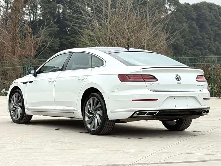 Volkswagen CC, 2023 — фото 6 из 9