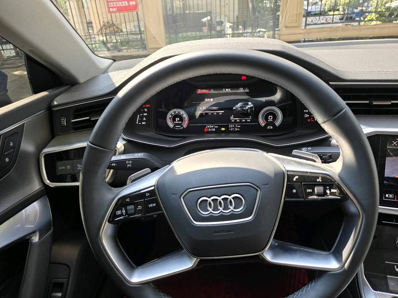 Audi A7L, 2023 — фото 11 из 12