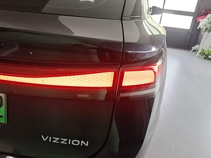 Volkswagen ID.7 Vizzion, 2024 — фото 8 из 9