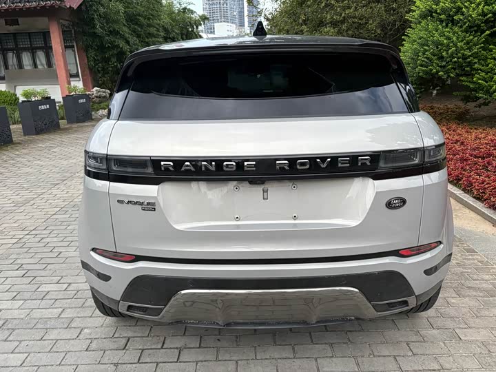 Land Rover Range Rover Evoque L Hybrid, 2022 — фото 9 из 9
