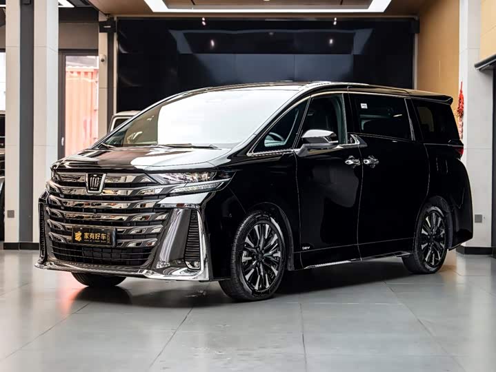 Toyota Vellfire, 2025 — купить в Санкт-Петербурге под ключ