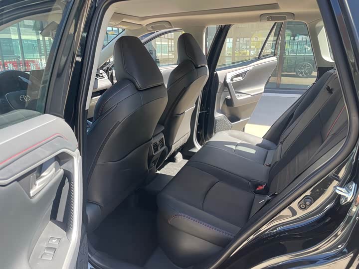Toyota Wildlander Hybrid, 2023 — фото 10 из 12