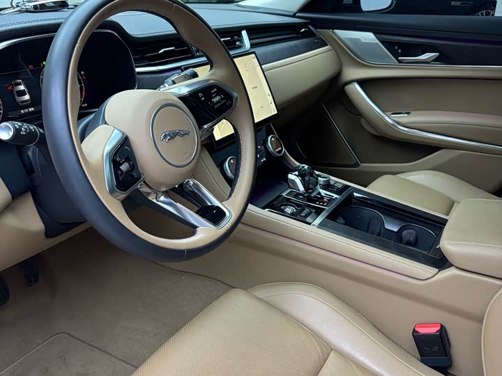 Jaguar XF L, 2024 — фото 7 из 9