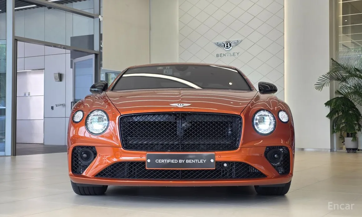 Bentley Continental GT, 2024 — фото 2 из 12