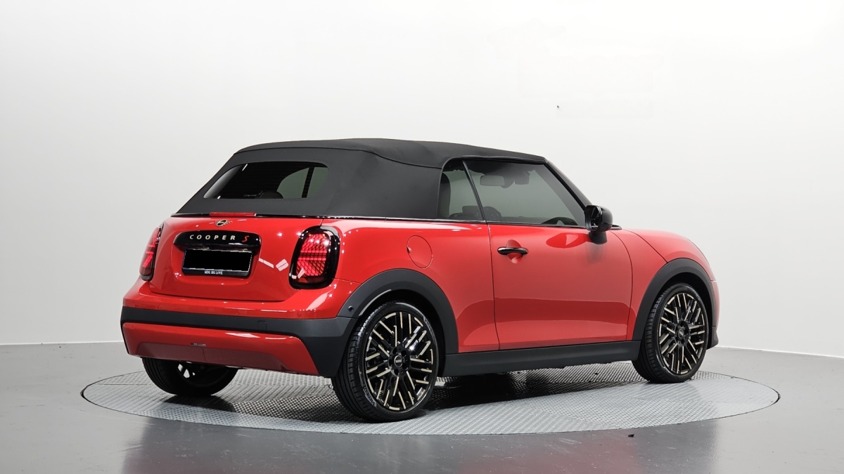 Mini Cooper Convertible, 2025 — фото 2 из 12