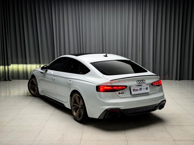Audi RS 5, 2022 — фото 3 из 12