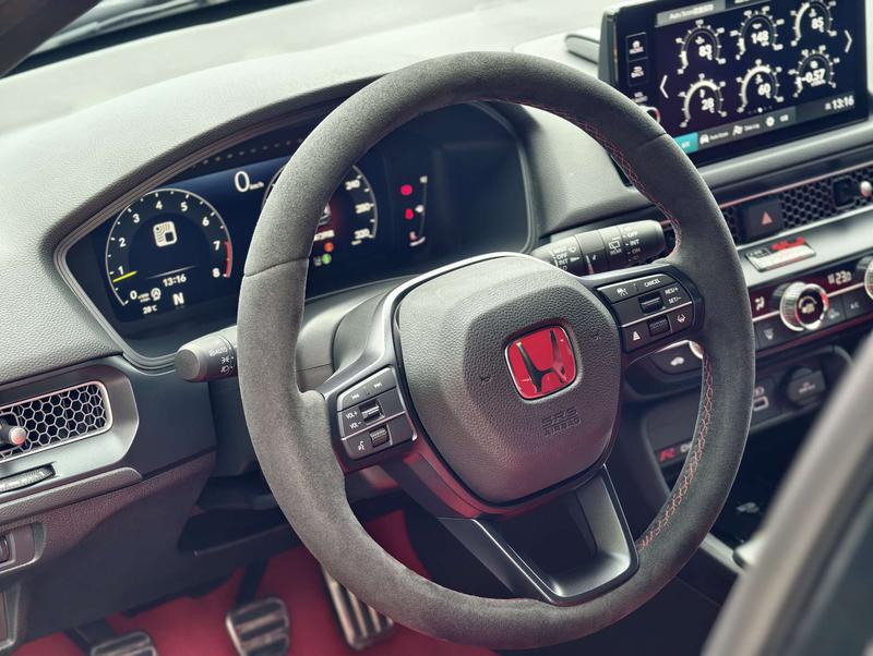 Honda Civic, 2023 — фото 9 из 12