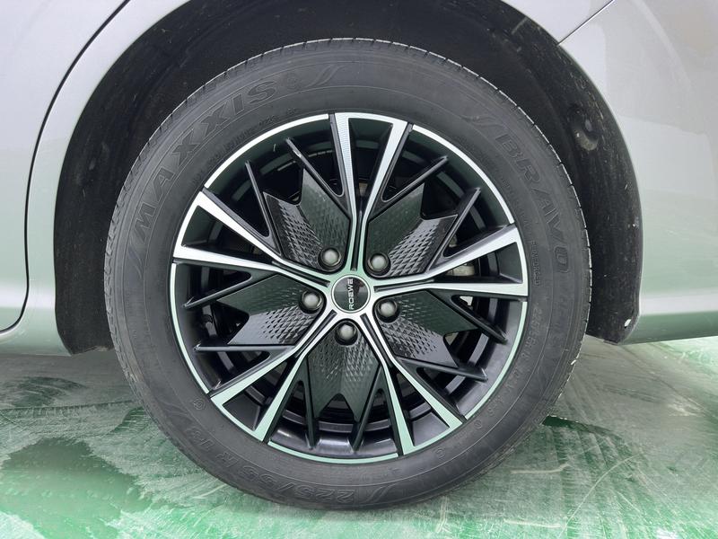 Roewe iMax 8, 2023 — фото 11 из 12