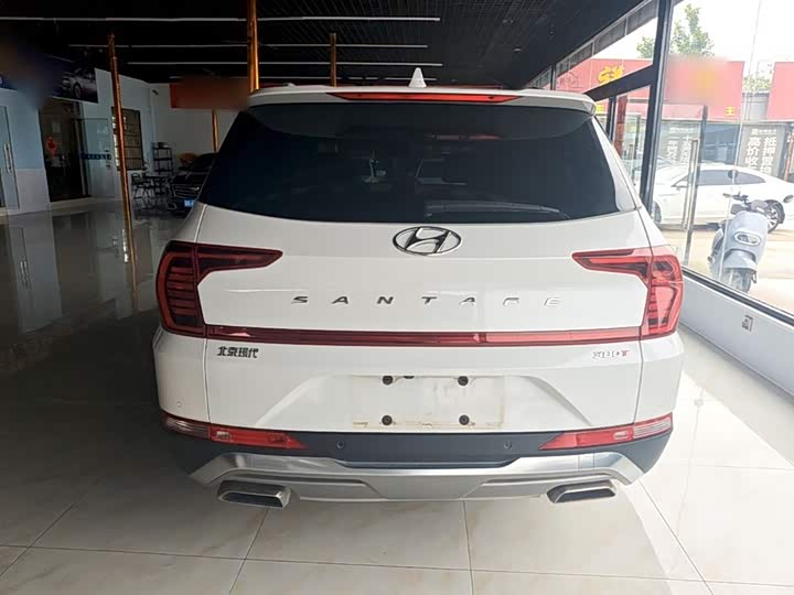 Hyundai Santa Fe, 2023 — фото 6 из 9