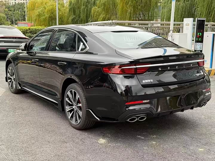 Geely Preface, 2025 — фото 8 из 9
