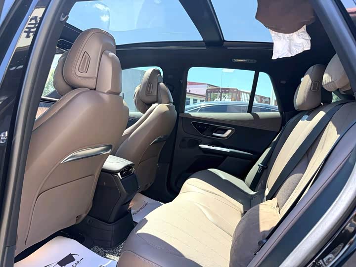 Mercedes-Benz EQE SUV, 2024 — фото 8 из 9