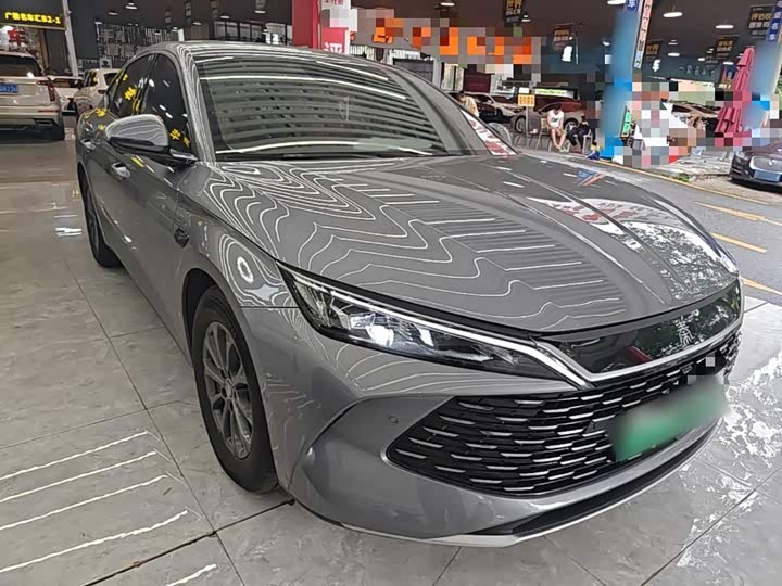BYD Qin L, 2025 — фото 4 из 9