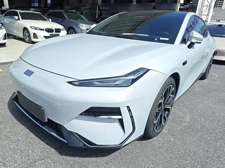 Geely Galaxy E8, 2024 — фото 2 из 9