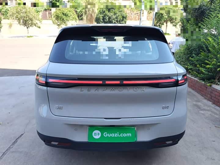 Leapmotor B10, 2025 — фото 6 из 9