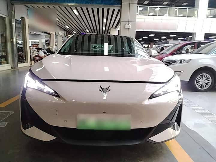 BAIC Arcfox Alpha S5, 2025 — фото 3 из 9