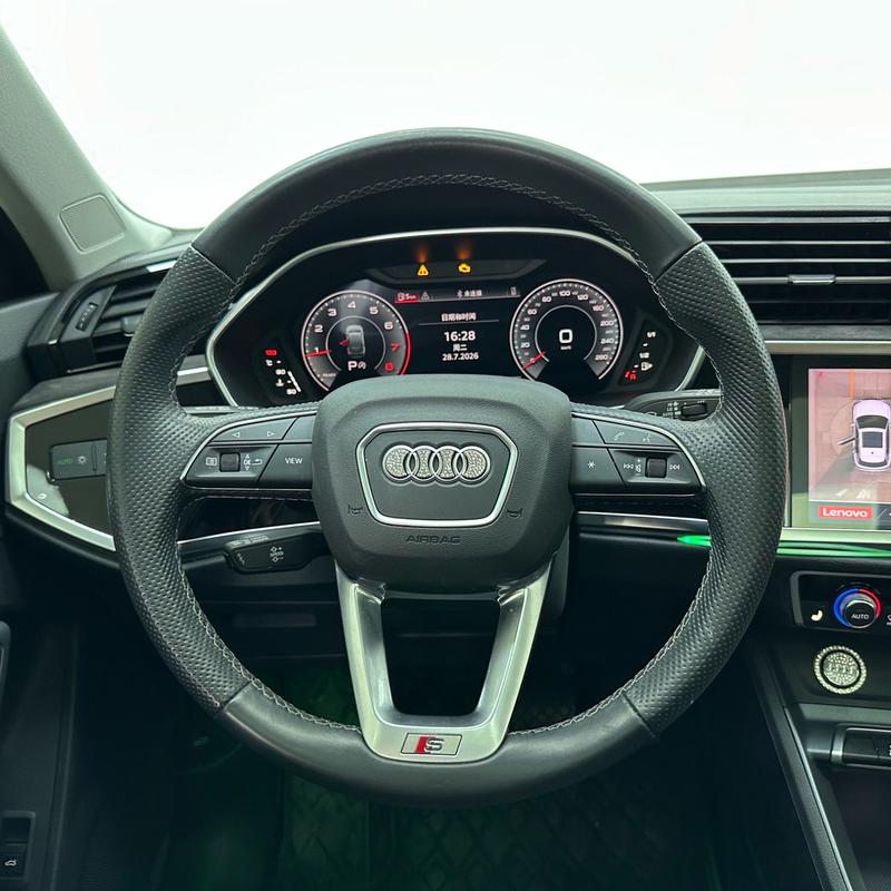Audi Q3 Sportback, 2023 — фото 11 из 12