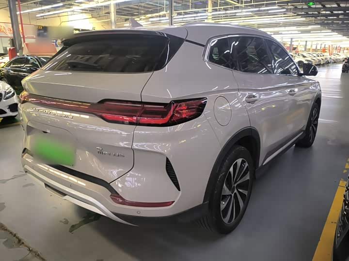 BYD Song Plus Hybrid/EV, 2023 — фото 7 из 9