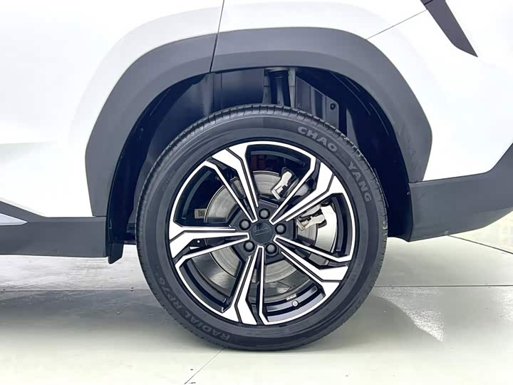 Geely Galaxy L7, 2025 — фото 7 из 9