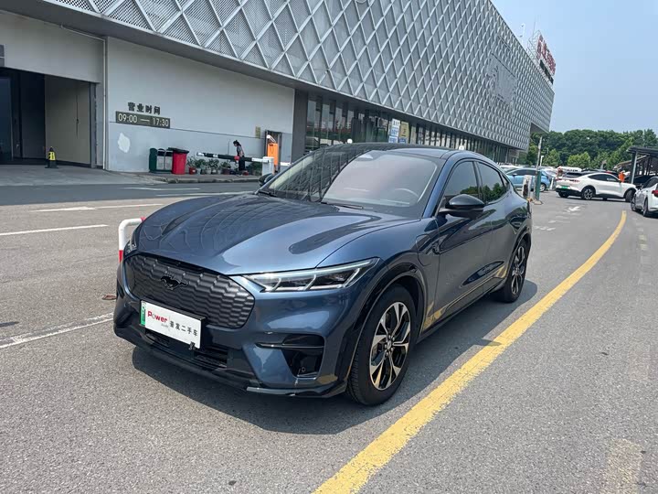 Ford Mustang Mach-E, 2022 — купить в Уфе под ключ