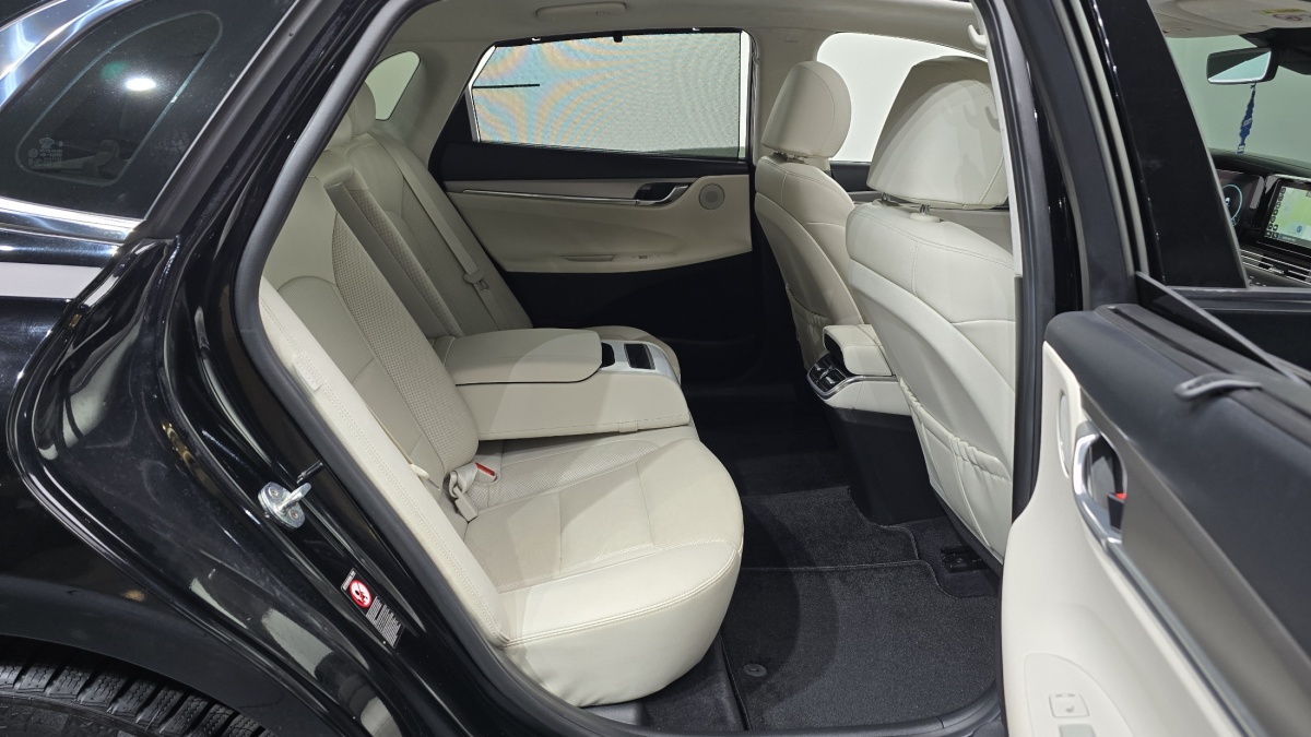 Hyundai Grandeur, 2022 — фото 12 из 12