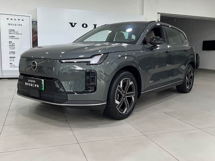 Volvo XC70 Hybrid, 2025 — купить в Владимире под ключ