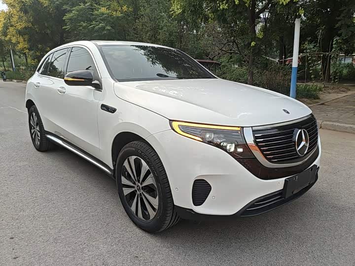 Mercedes-Benz EQC, 2021 — фото 4 из 9