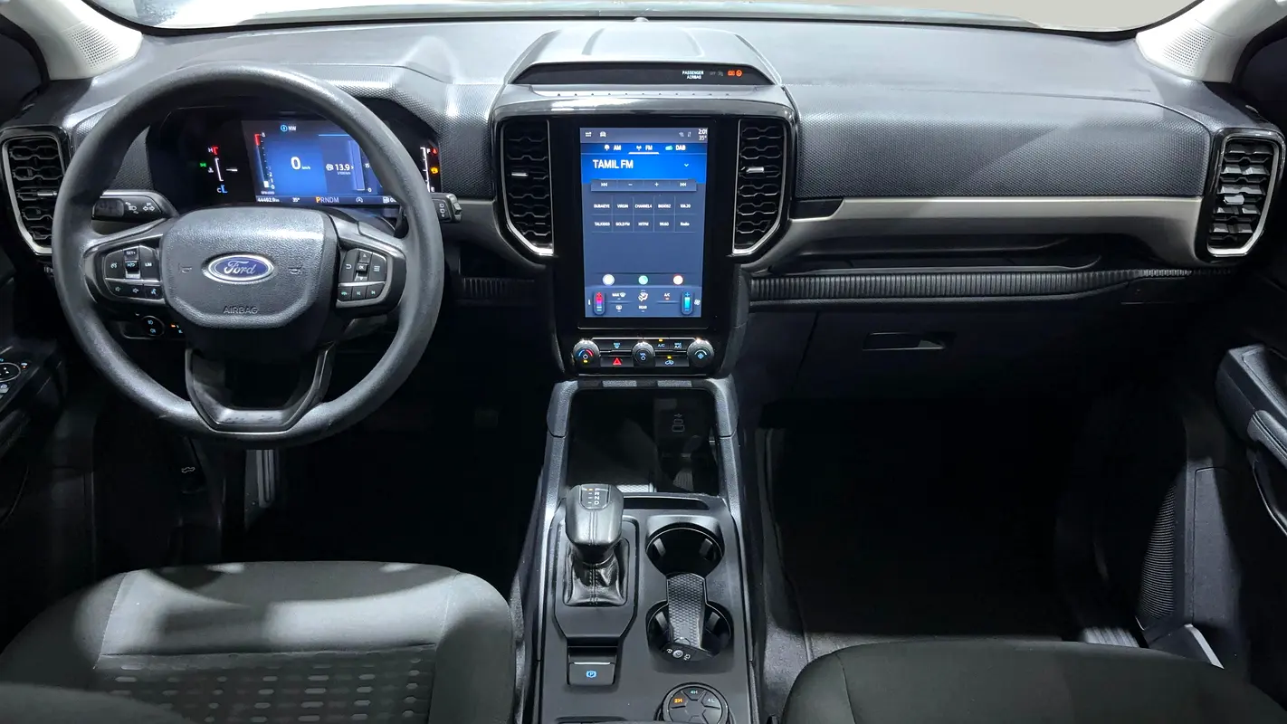 Ford Everest, 2024 — фото 7 из 10