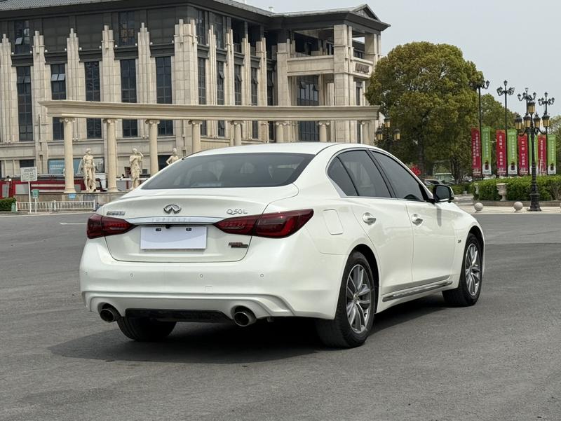 Infiniti Q50L, 2021 — фото 6 из 9