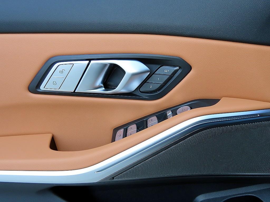 BMW 3 Series, 2024 — фото 10 из 12